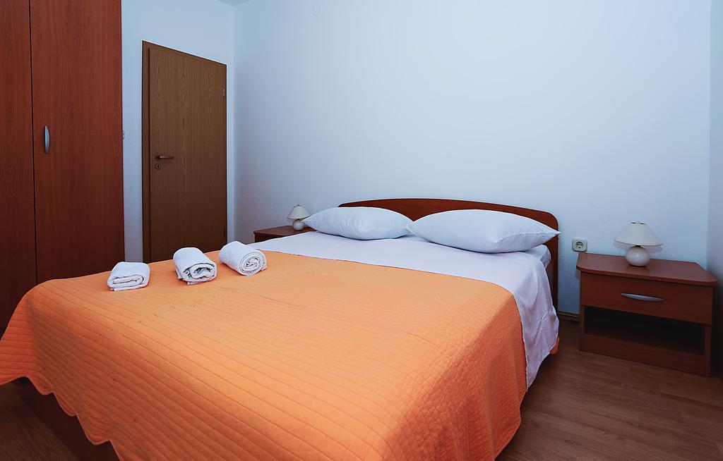 Sukošan Apartments Lucija מראה חיצוני תמונה