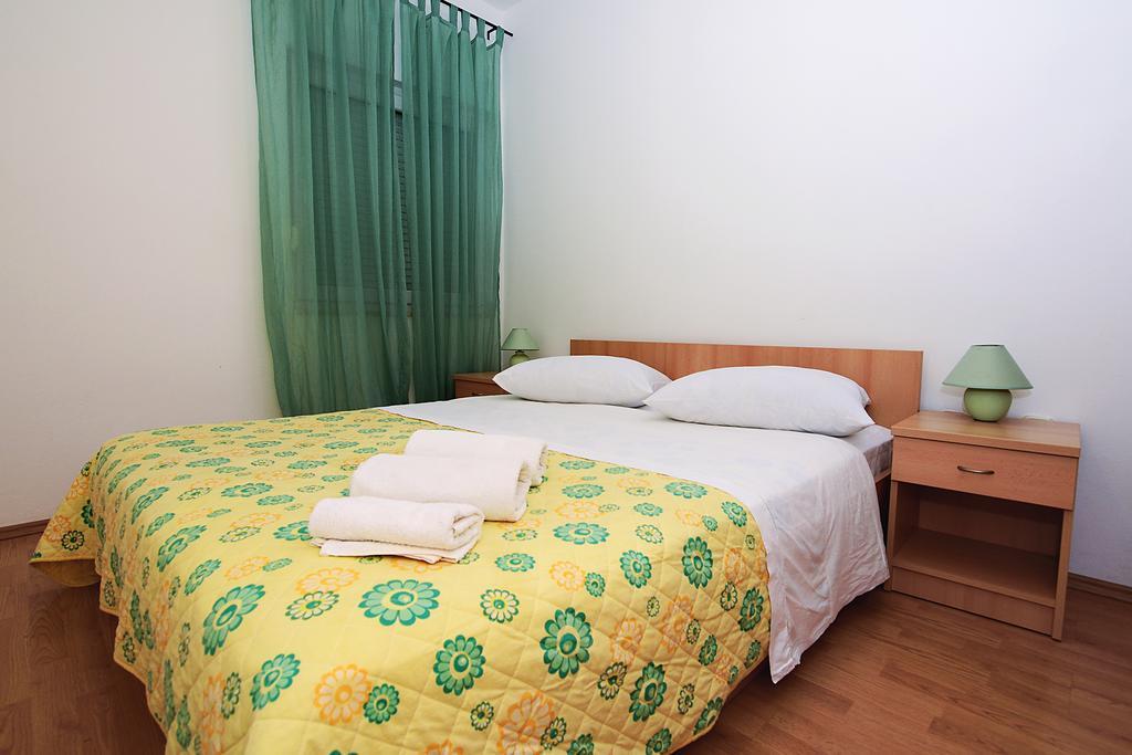Sukošan Apartments Lucija מראה חיצוני תמונה