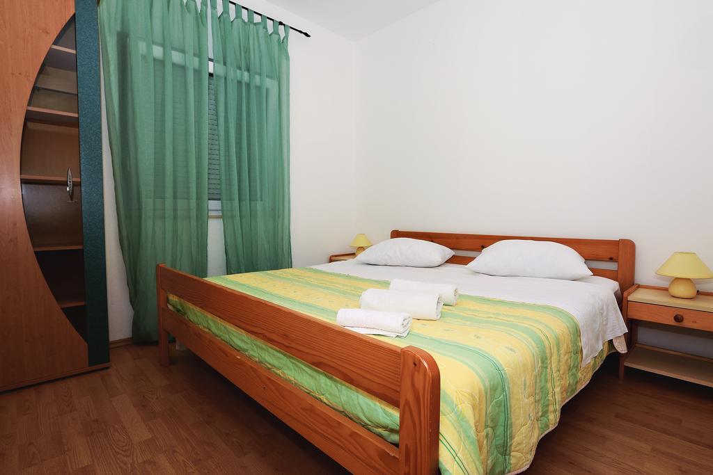 Sukošan Apartments Lucija מראה חיצוני תמונה